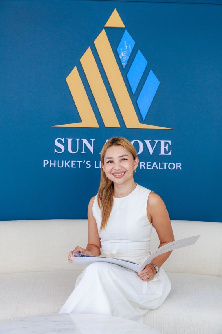Por Warichsaphorn, Director of Sales at Sun Above Phuket