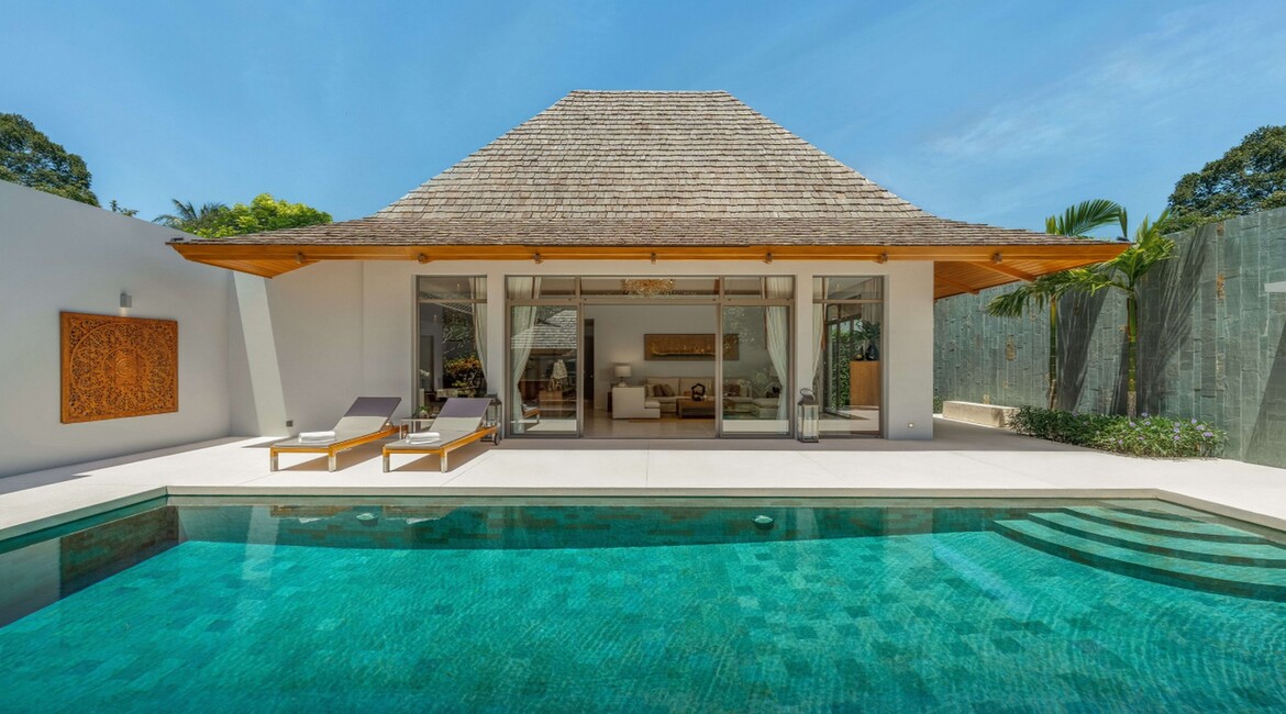 Anchan Burgundy 4 Bedrooms Luxury Grand-Type 4B