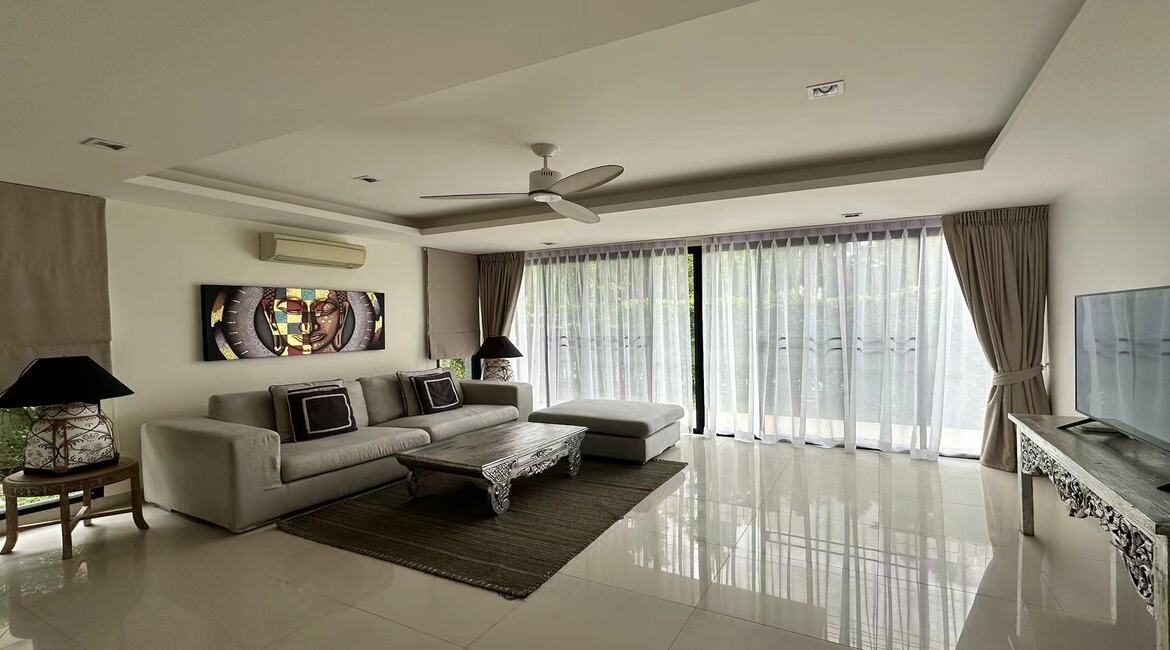 Laguna Park 65/102 – 5 Bedrooms