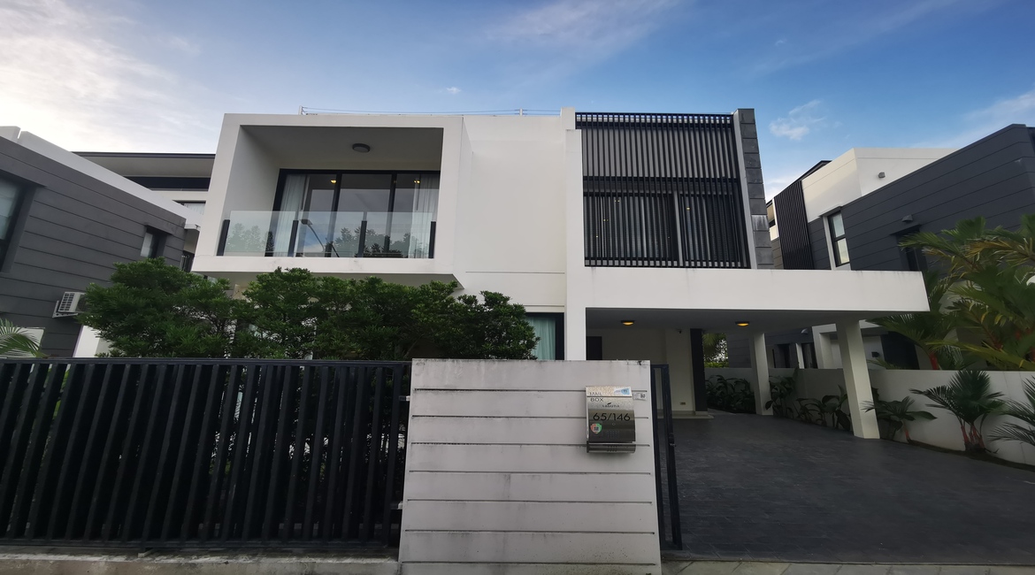 Laguna Park 65/146 – 5 Bedrooms