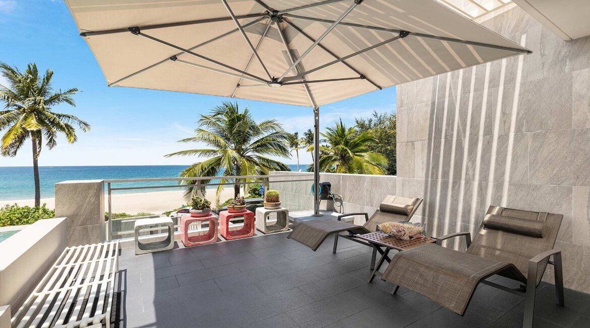 Angsana Laguna Beachfront 3 Bedrooms
