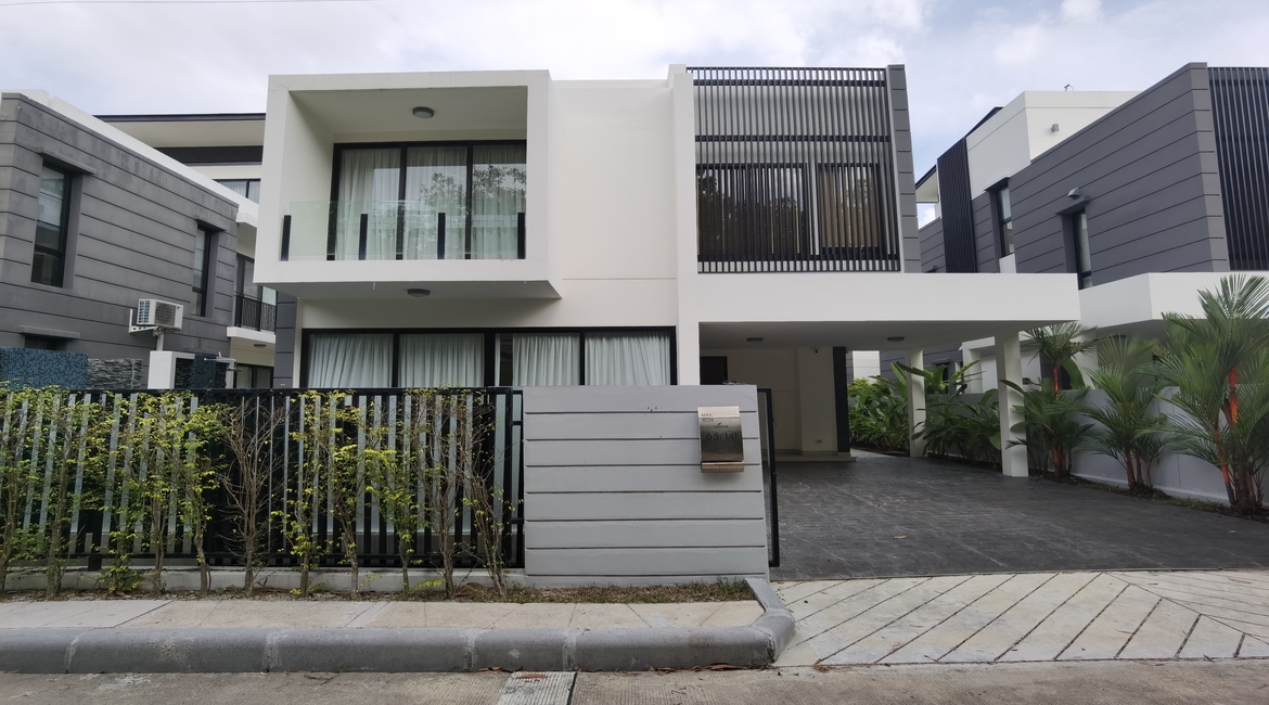 Laguna Park 65/141 – 5 Bedrooms