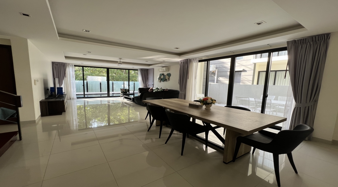 Laguna Park 65/137 – 5 Bedrooms