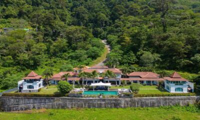 001-drone-front-of-villa